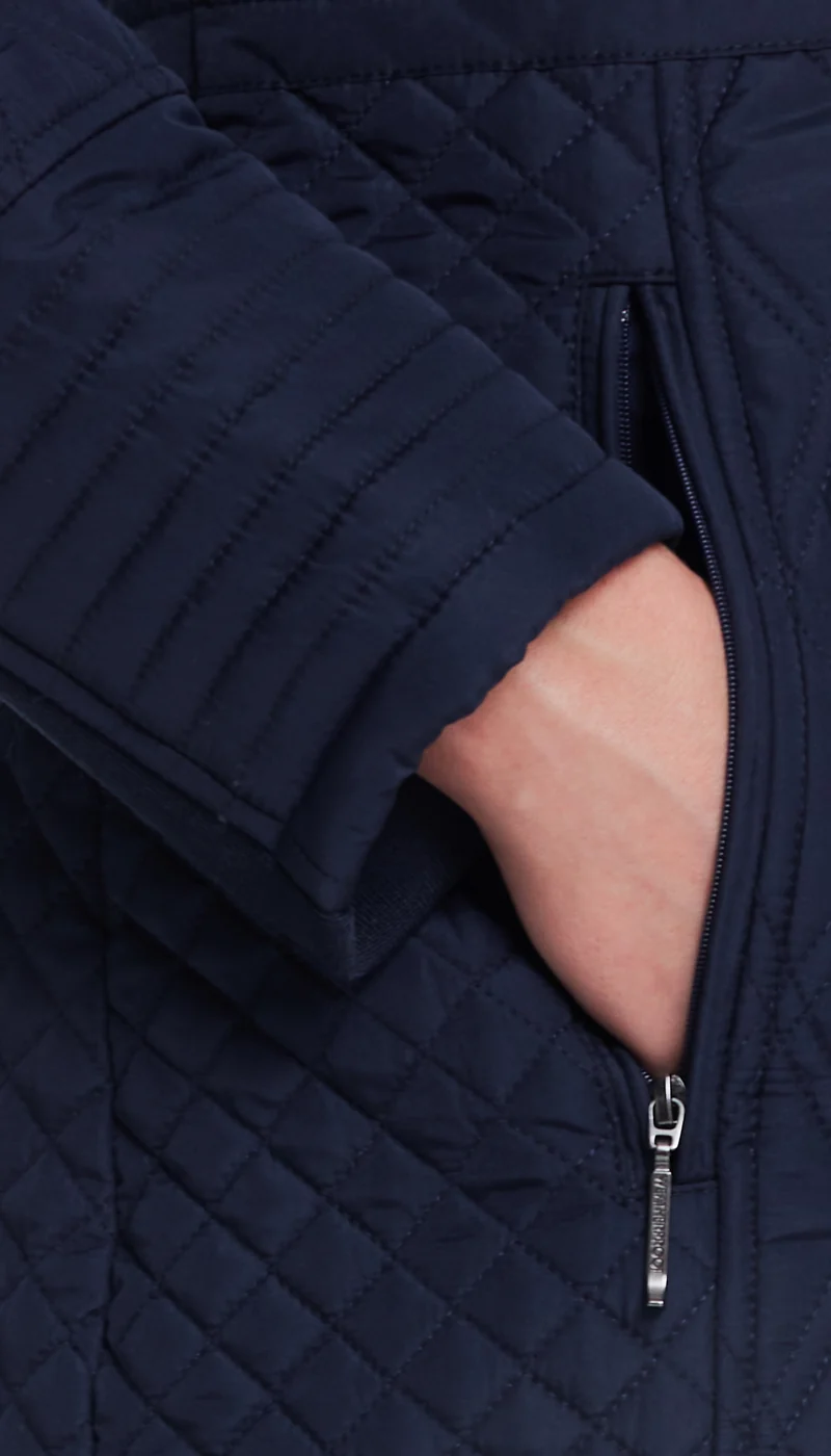 PLUSH LINED MIX QUILTED WALKER - Image 9